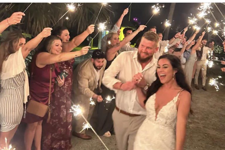 Nur wenige Minuten nachdem dieses Hochzeitsfoto aufgenommen wurde, geschah das Unwiederbringliche ➤ Buzzday.info
