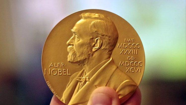 QUAL FOI A ASSINATURA QUE RECEBEU MAIS PRÉMIOS NOBEL? CONSEGUE PREVER?