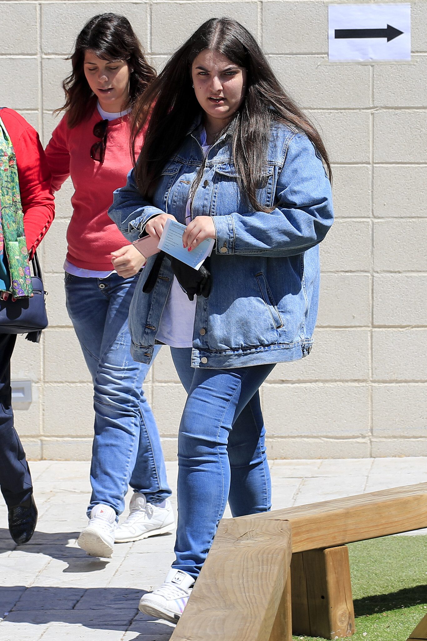 Qué Fue De Las Hijas De Zapatero Cómo Han Cambiado Alba Y Laura Catorce Años Después De Ser Qué Fue De Las Hijas De Zapatero Cómo Han Cambiado Alba Y Laura Catorce Años Después De Ser