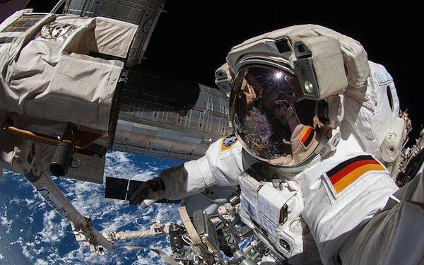 Die Situation gerät außer Kontrolle: Ein NASA-Astronaut fotografiert das ganze Drama aus dem All ➤ Buzzday.info