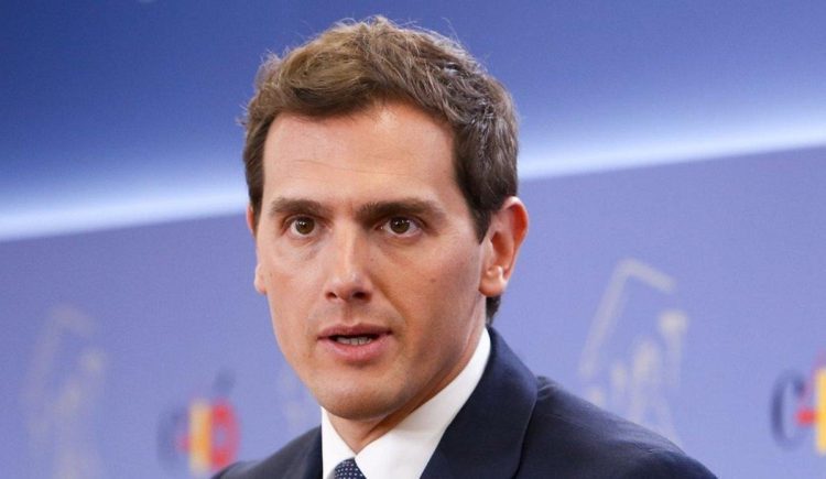 EXCLUSIVA | Albert Rivera y su nueva novia: sus fotos más íntimas