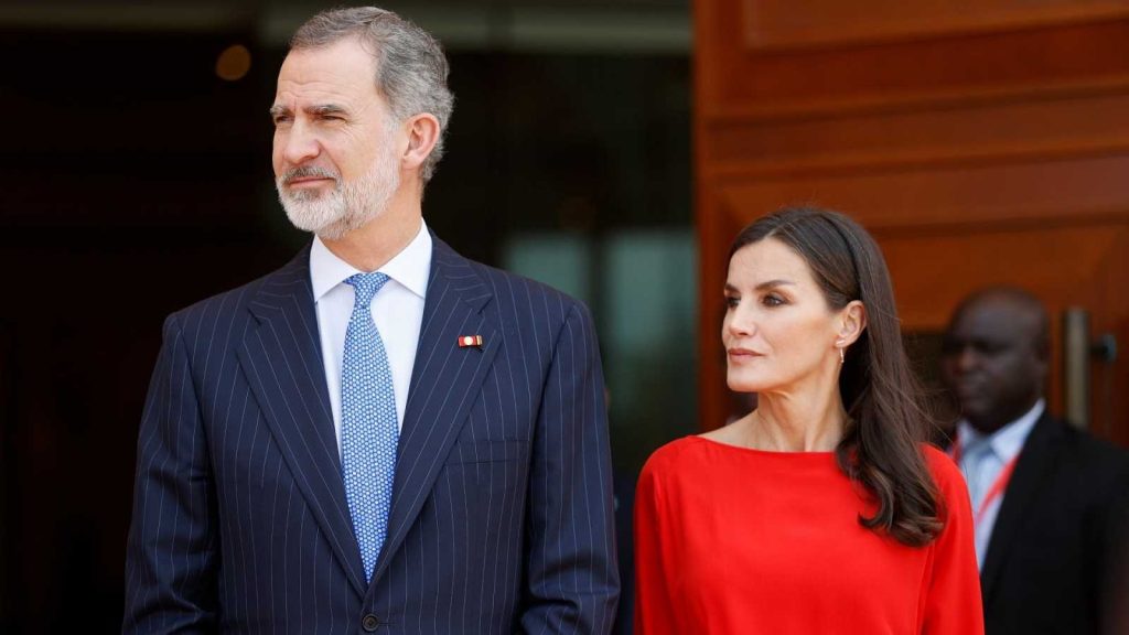 Las cámaras captaron esta escena con la realeza y dio que hablar en el Reino Unido: una ola masiva de indignación