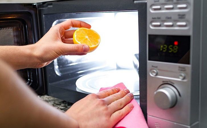 Melegítsük fel a citromot a mikrohullámú sütőben. A hatás váratlan lesz ➤ Buzzday.info