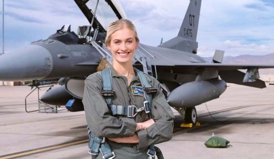 Piloto da Força Aérea faz história ao vencer o Miss América 2024 ➤ Buzzday.info