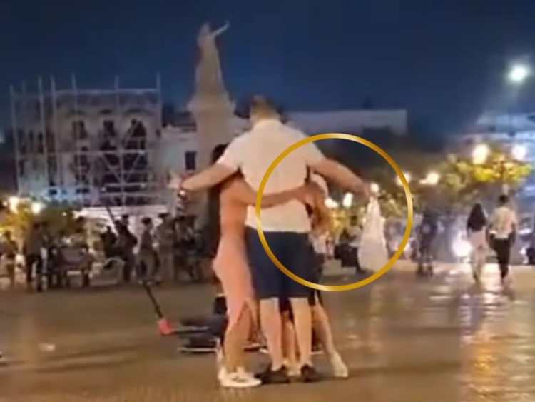 Dos mujeres fueron grabadas en vídeo robando la cartera a un turista mientras se abrazaban y bailaban con él en Cartagena