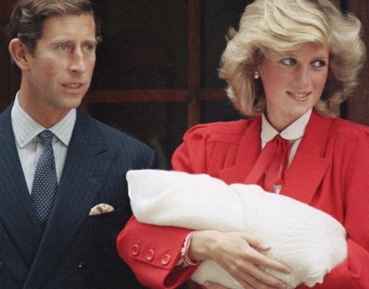 As gravações da Princesa Diana revelam que o Príncipe Carlos ficou desapontado por ter um filho em vez de uma filha