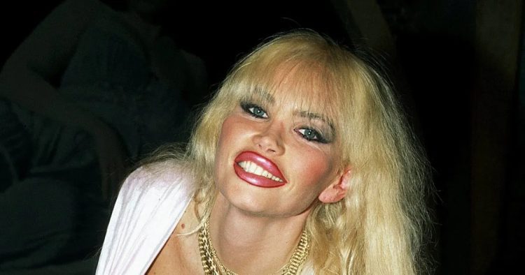 Bis heute ungeklärt: Woran starb Lolo Ferrari mit nur 37 Jahren?