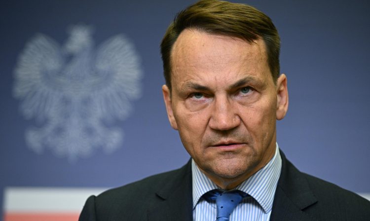 Czy masz pojęcie, kiedy wojna na Ukrainie się skończy? Sikorski dał nam przybliżony pogląd, kiedy może się skończyć