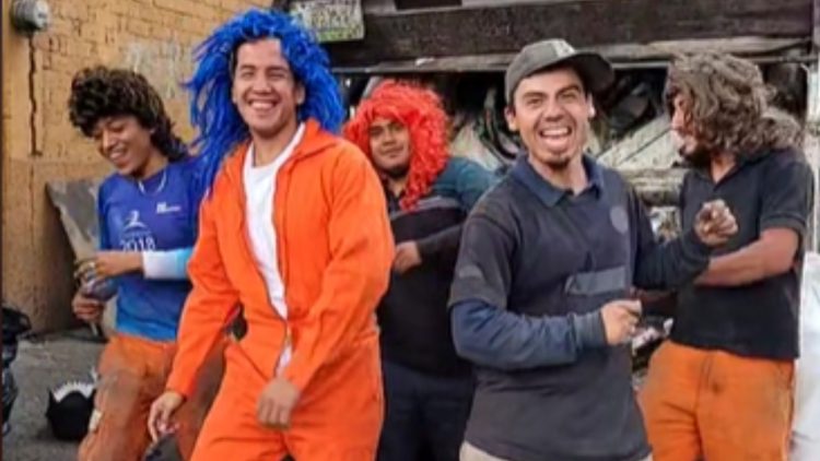 Video viral: El equipo de recolectores de basura grabó su versión de una famosa escena de El Rey León