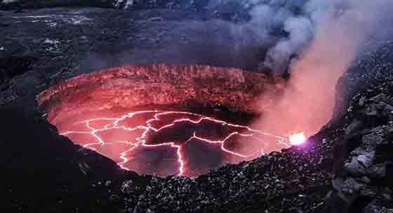 Los científicos están preocupados por un supervolcán en Italia. Han encontrado algo en su cráter ➤ Buzzday.info