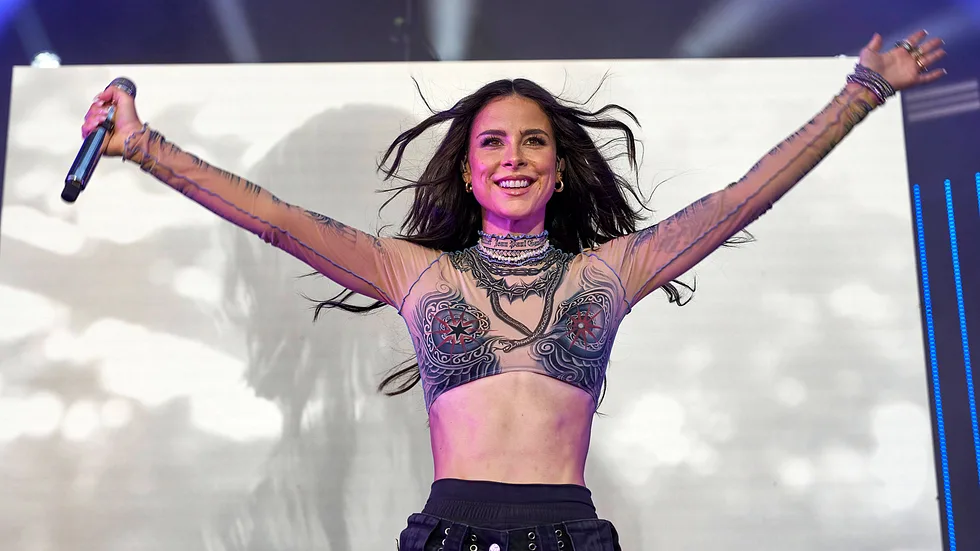 Nach der Scheidung: Lena Meyer zeigt neuen Partner ➤ Buzzday.info
