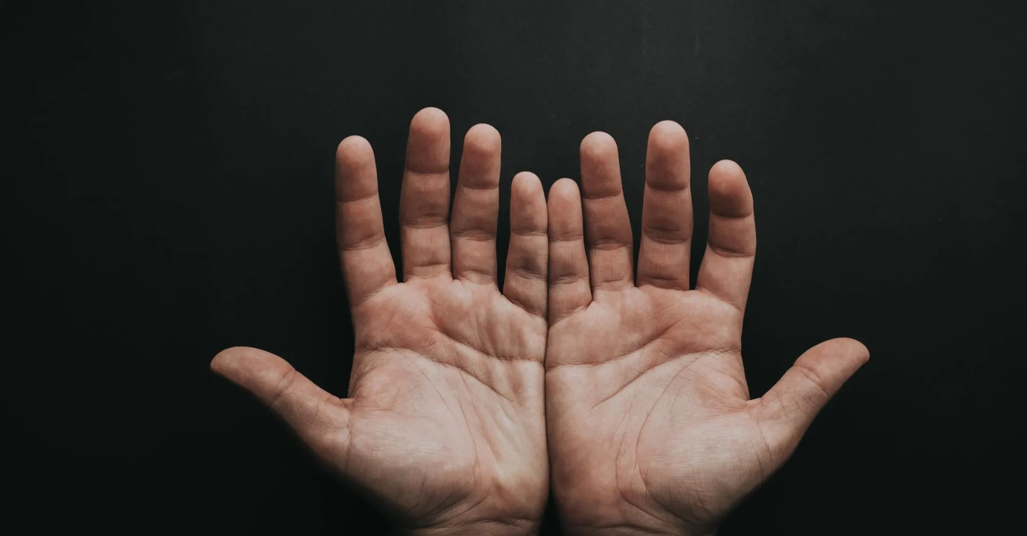 指の形であなたの性格が分かる？皆さんの指の形はどのタイプですか？