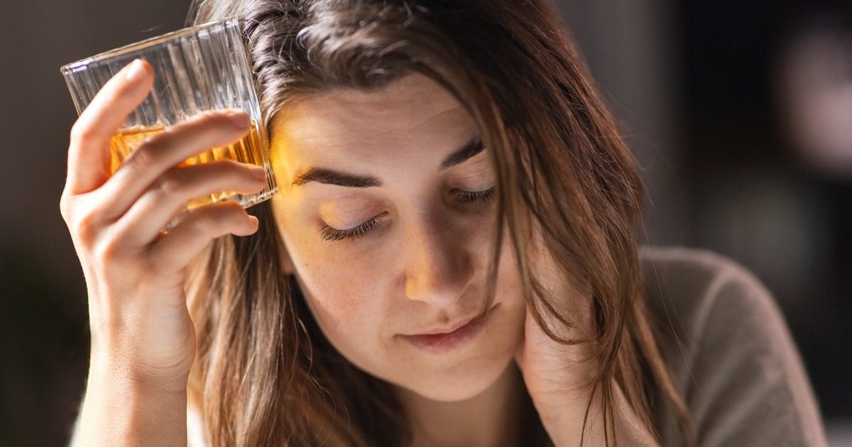 Se ha demostrado que los síntomas faciales inducidos por el alcohol son un indicador fiable de un mayor riesgo de cáncer ➤ Buzzday.info