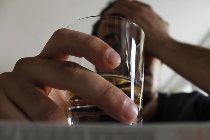 A máj gyorsabban pusztul, mint a vodka. A lengyelek erre nem figyelnek, és literszámra isszák ➤ Buzzday.info